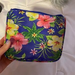 *FINAL CHANCE* Tropical cosmetics bag